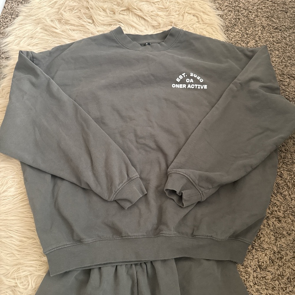 Oner Active Charcoal Crewneck